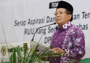 Presiden PKS: Saya Bahagia Anies-Sandi Perbolehkan Monas Digunakan untuk Kegiatan Keagamaan