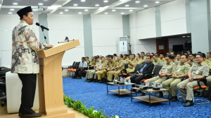 Di Hadapan Lurah dan Camat se-DKI, HNW Tekankan Urgensi Pendidikan Pancasila